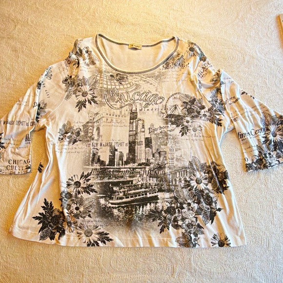 Cactus Tops - Cactus Chicago Floral Rhinestone Knit Top White Black 3/4 Sleeve Womens M